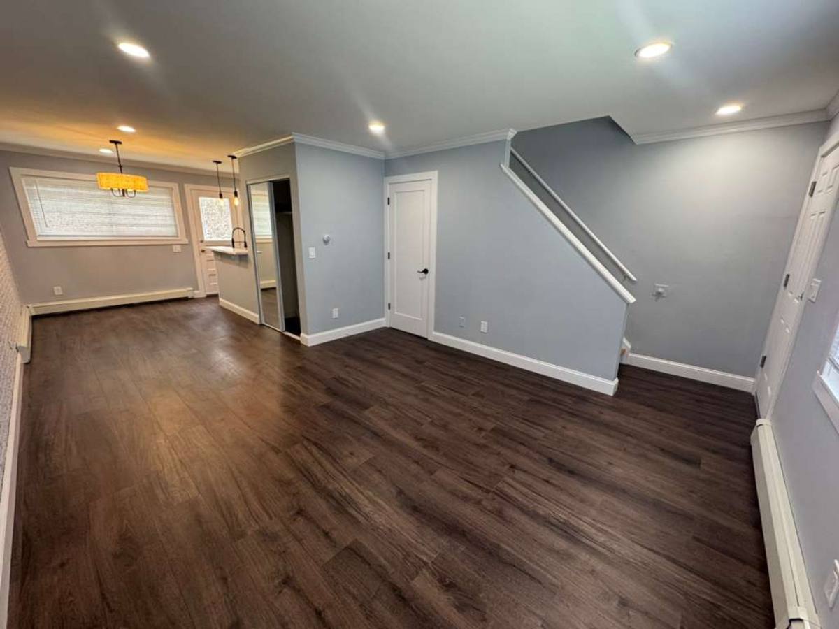 Apartment for rent at 241 Quinnipiac Ave, New Haven, CT 06513