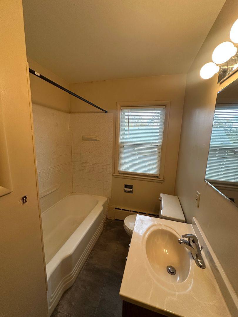 Apartment for rent at 1020 5th St S, Fargo, ND 58103