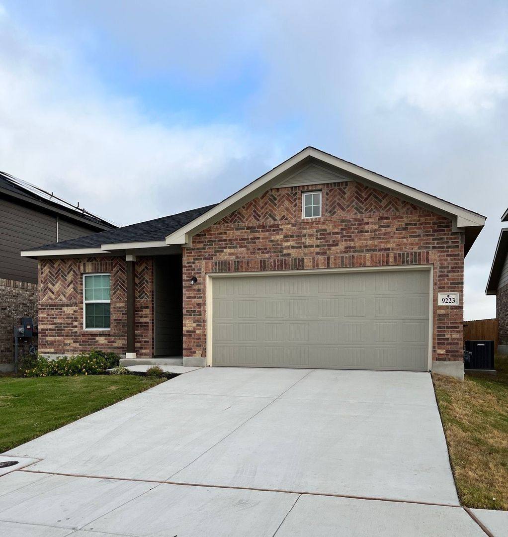 House for rent at 9223 Grand Western, Converse, TX 78109