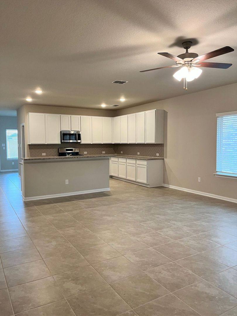 House for rent at 9223 Grand Western, Converse, TX 78109