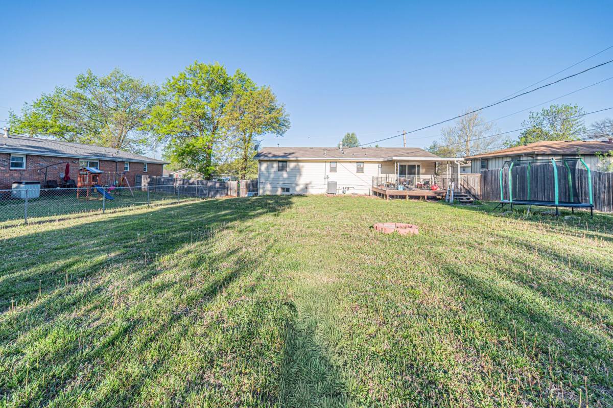 Apartment for rent at 1429 Highland Dr, Junction City, KS 66441