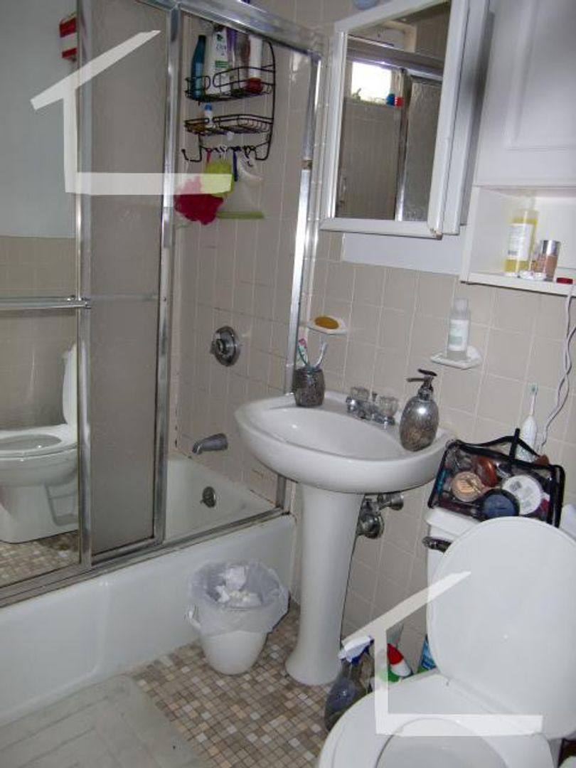 Apartment for rent at 68 Brooks #3, Brighton, MA 02135