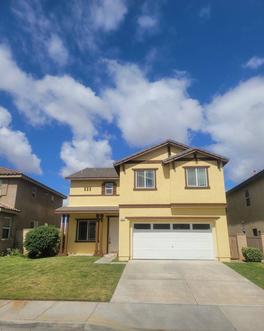 House for rent at 17419 Calle Rio Vista, Moreno Valley, CA 92551
