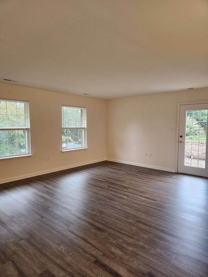 220 N President Ave, Lancaster, PA 17603 - Apartment for Rent - Image 2