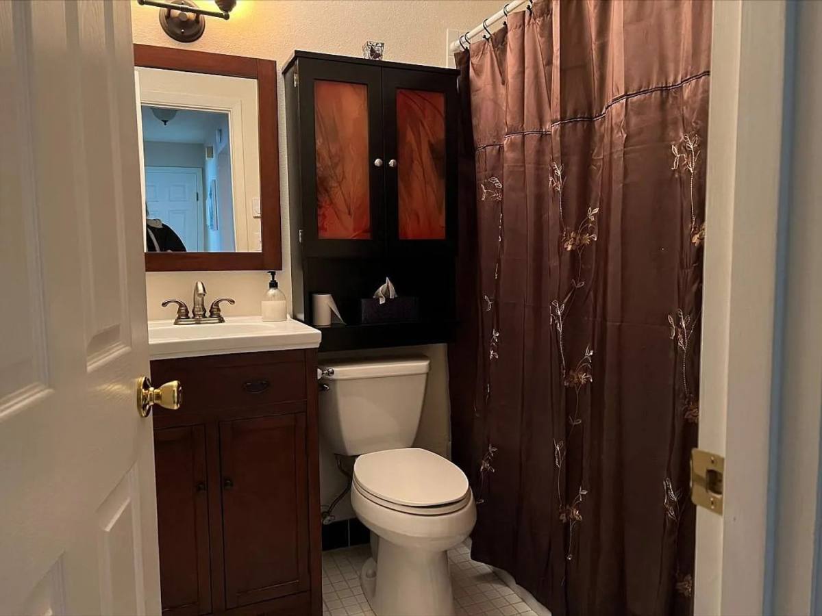 Apartment for rent at 110 Ocean Beach Blvd S, Long Beach, WA 98631