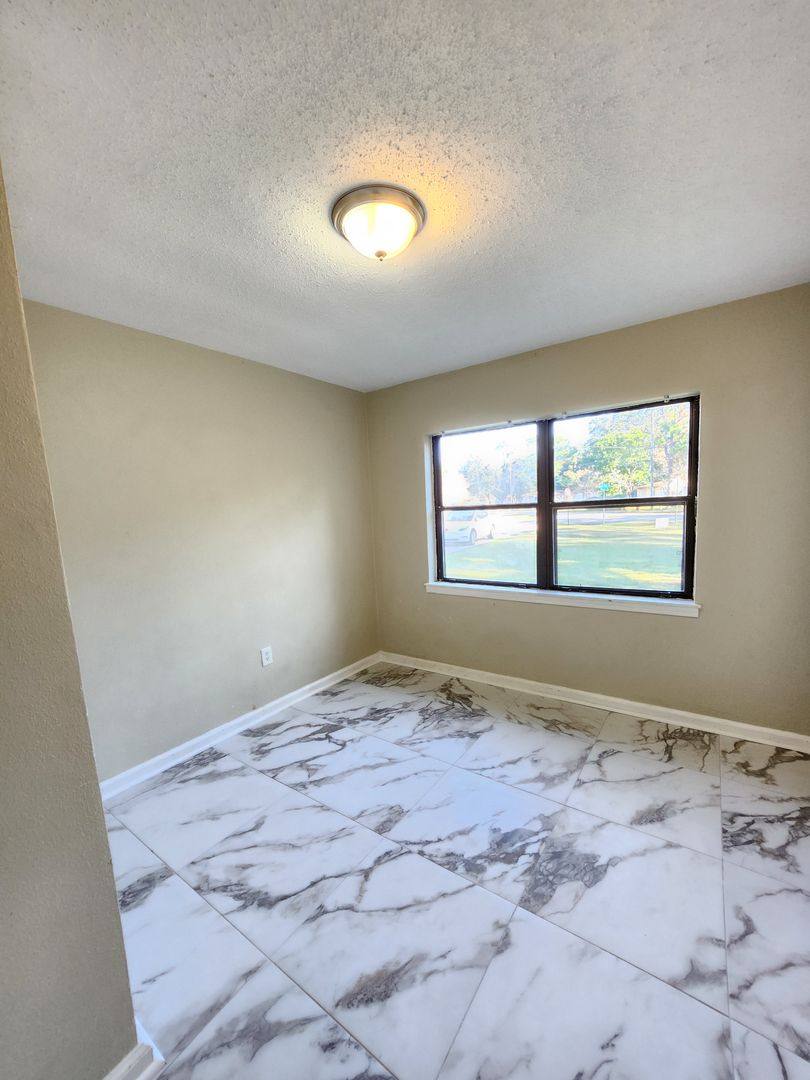 House for rent at 5501 Mayfair Dr, Pensacola, FL 32506