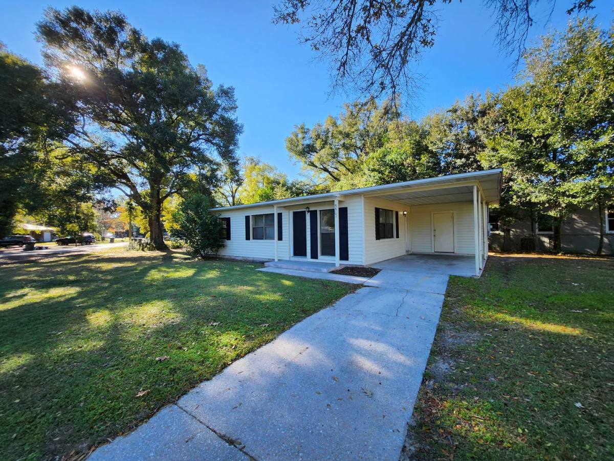 House for rent at 5501 Mayfair Dr, Pensacola, FL 32506