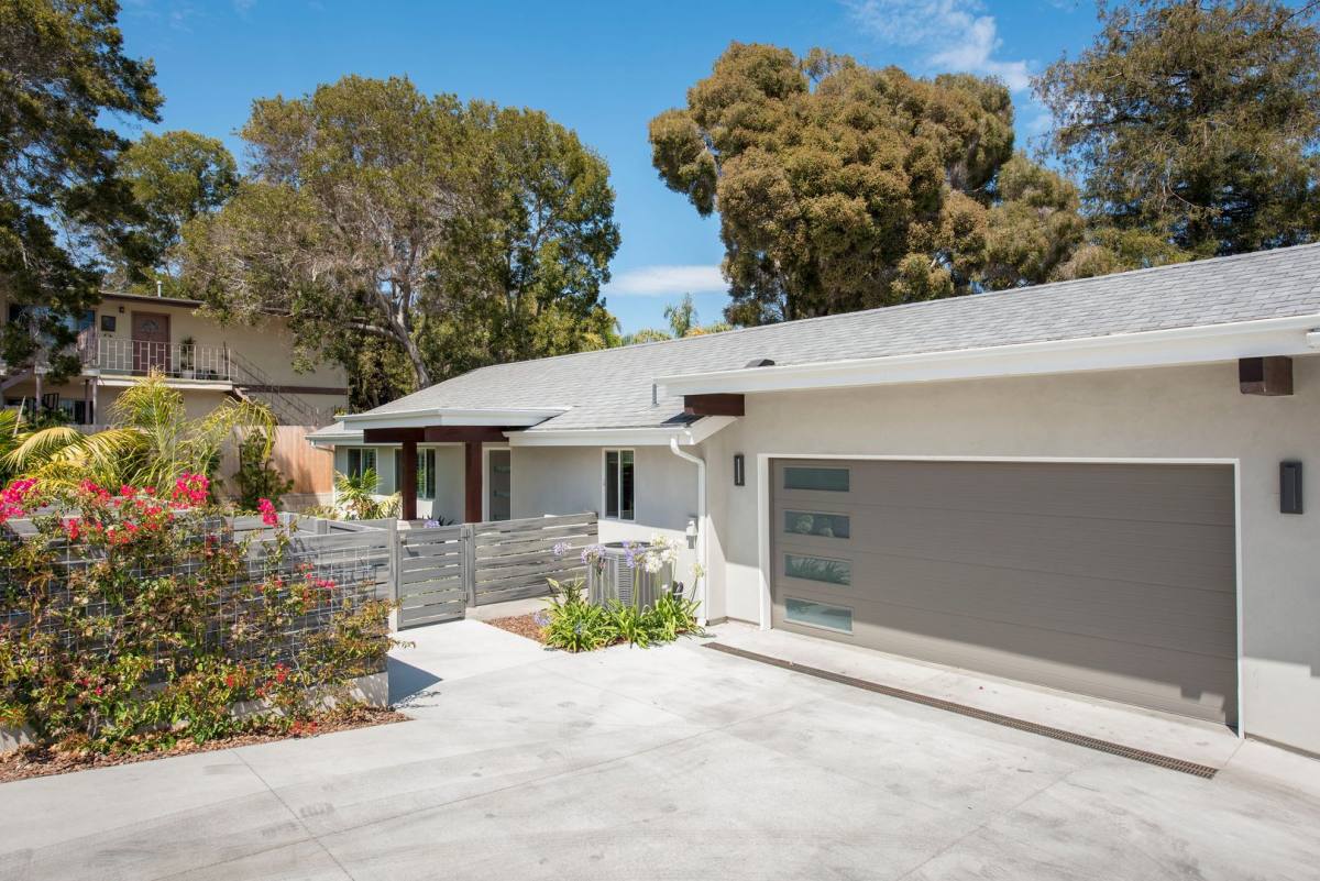 Apartment for rent at 431-435 1 2 Old Coast Highway, Santa Barbara, CA 93103