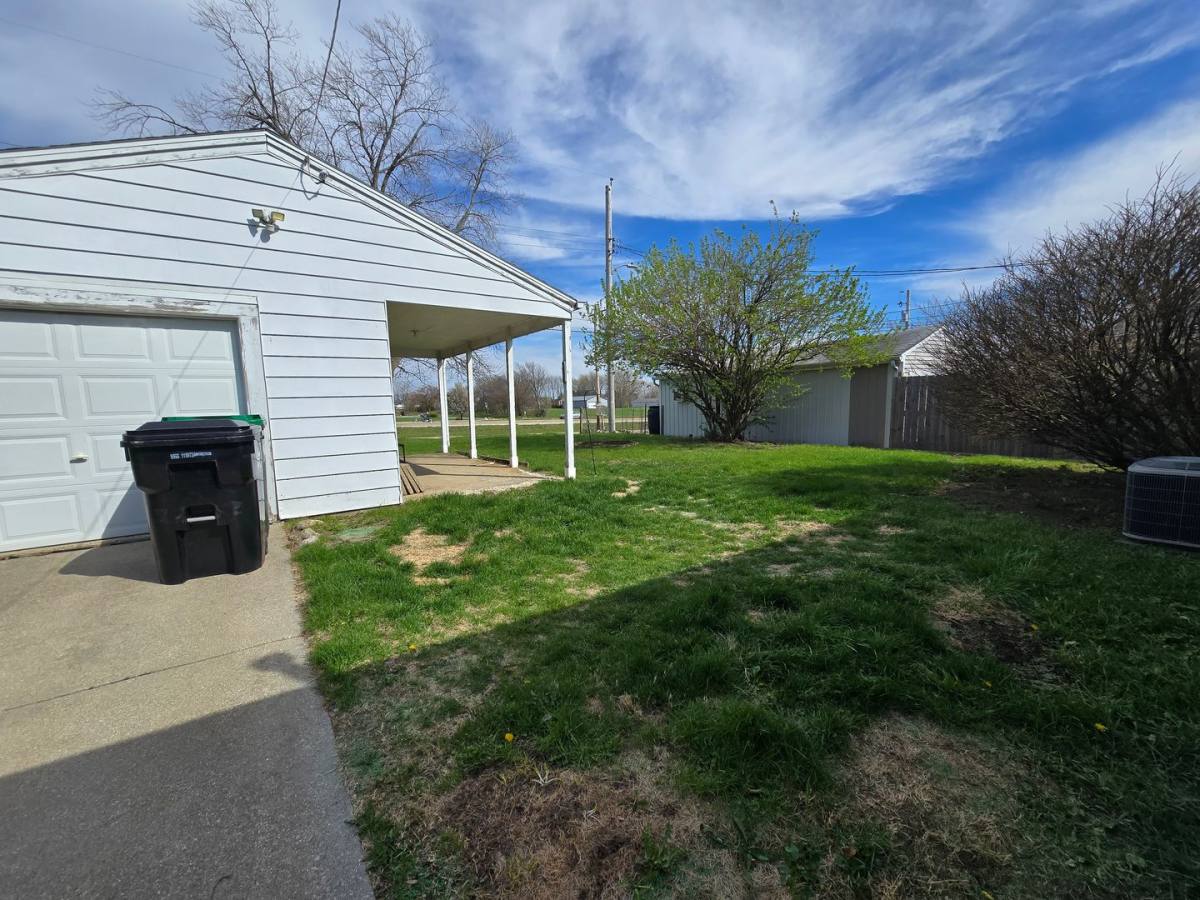 House for rent at 3016 Robert, Bloomington, IL 61704