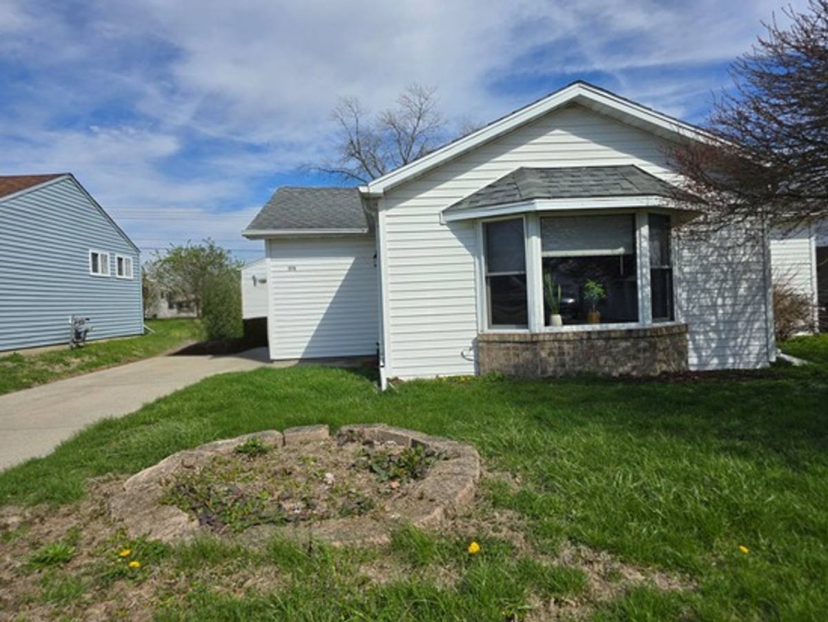 House for rent at 3016 Robert, Bloomington, IL 61704