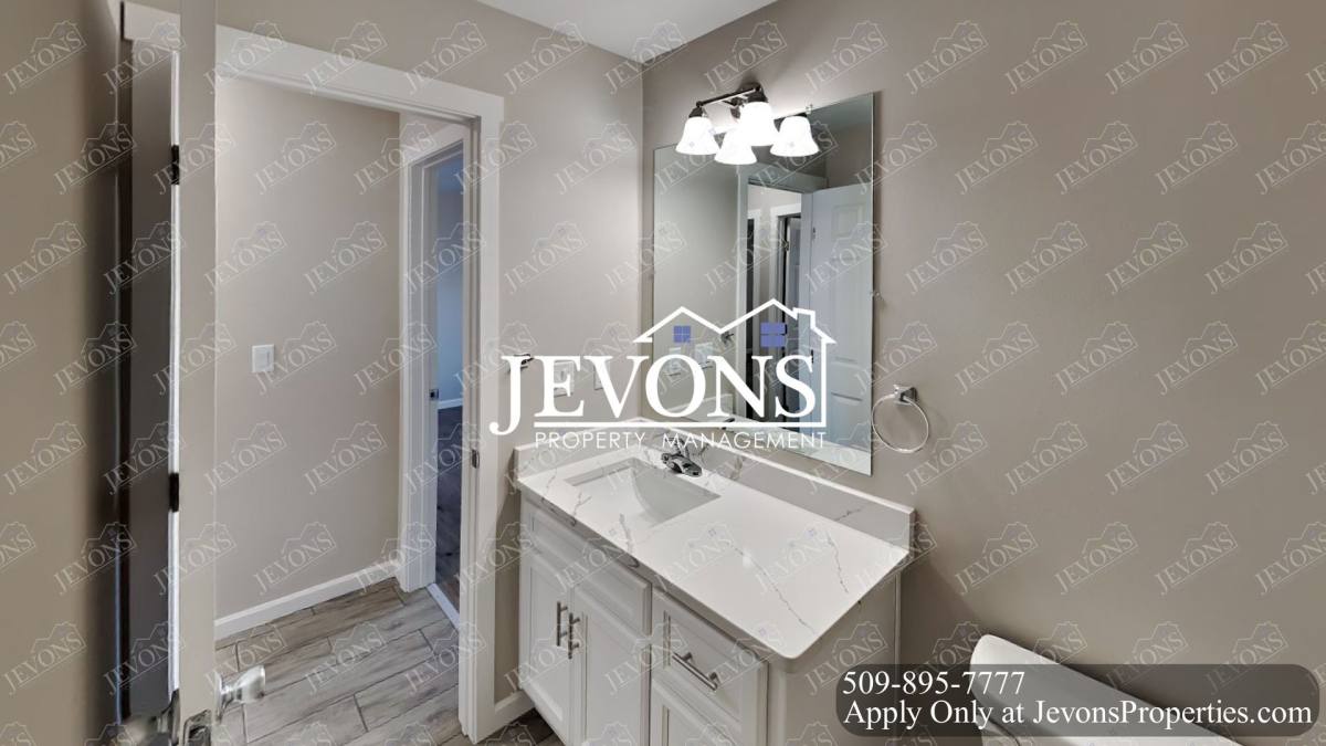 Apartment for rent at 1912 W Mead Ave, Yakima, WA 98902