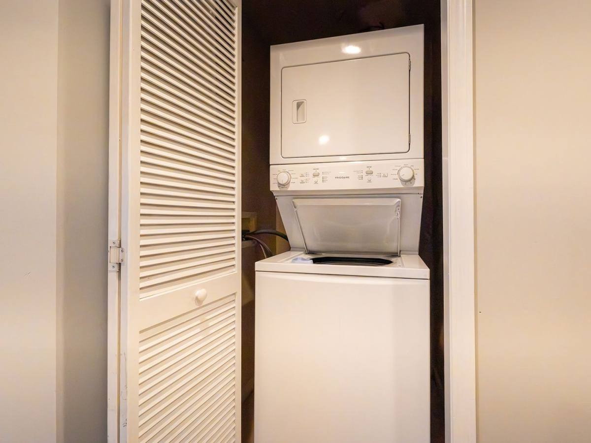 Apartment for rent at 1144 N Ave, Burlington, VT 05408