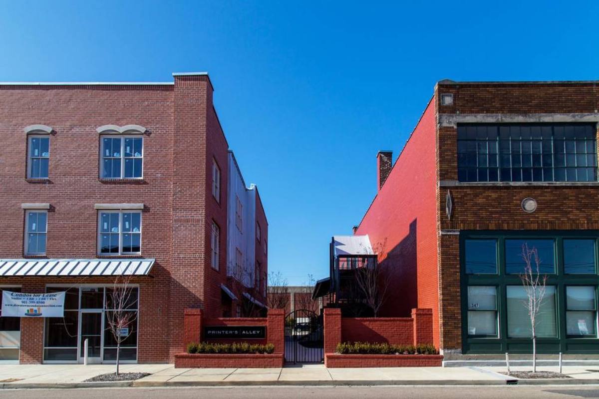 Apartment for rent at 345 S Front St, Memphis, TN 38103