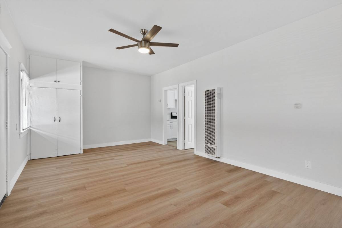Apartment for rent at 915 Cherry Ave, Long Beach, CA 90813