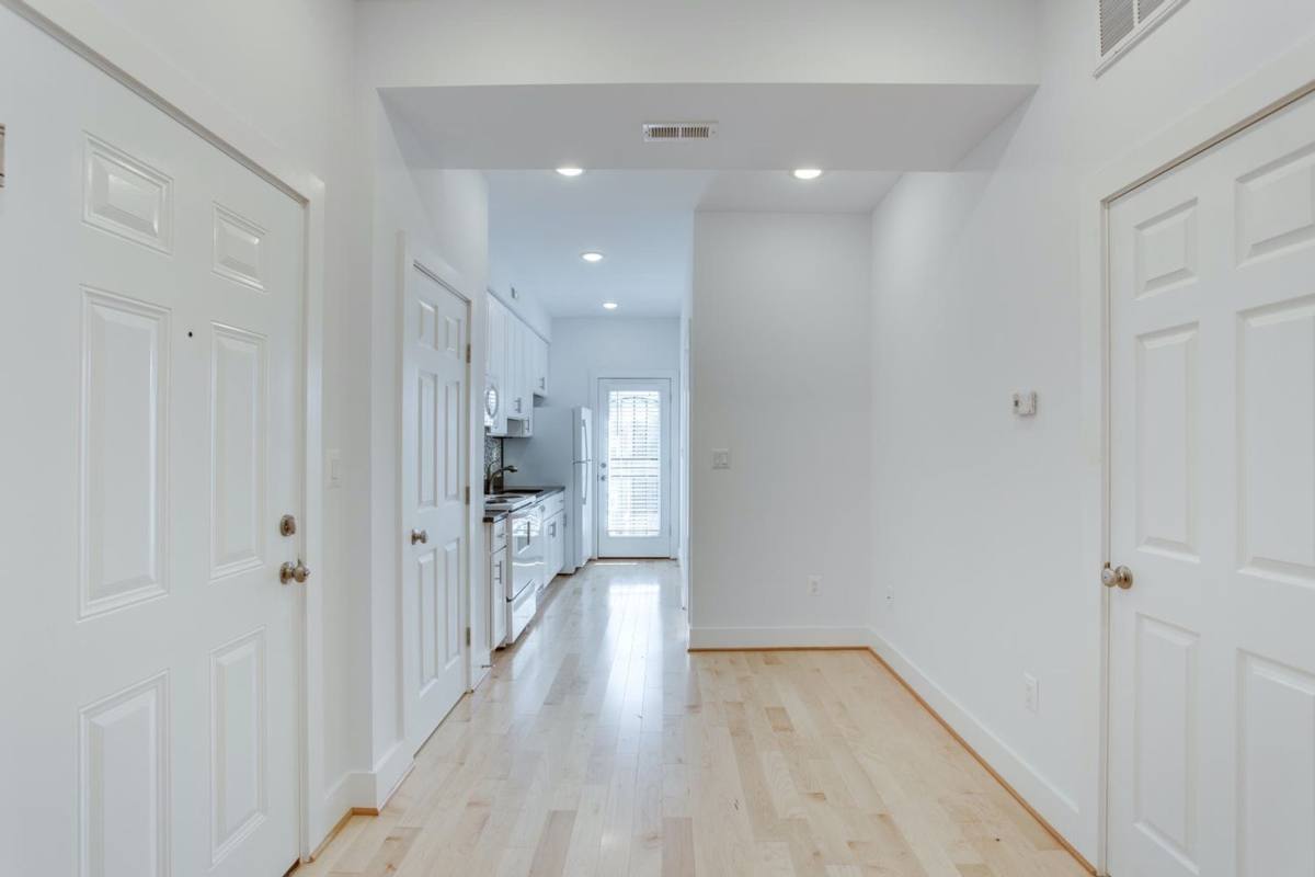 Condo for rent at 851 19th St NE, Washington, DC 20002