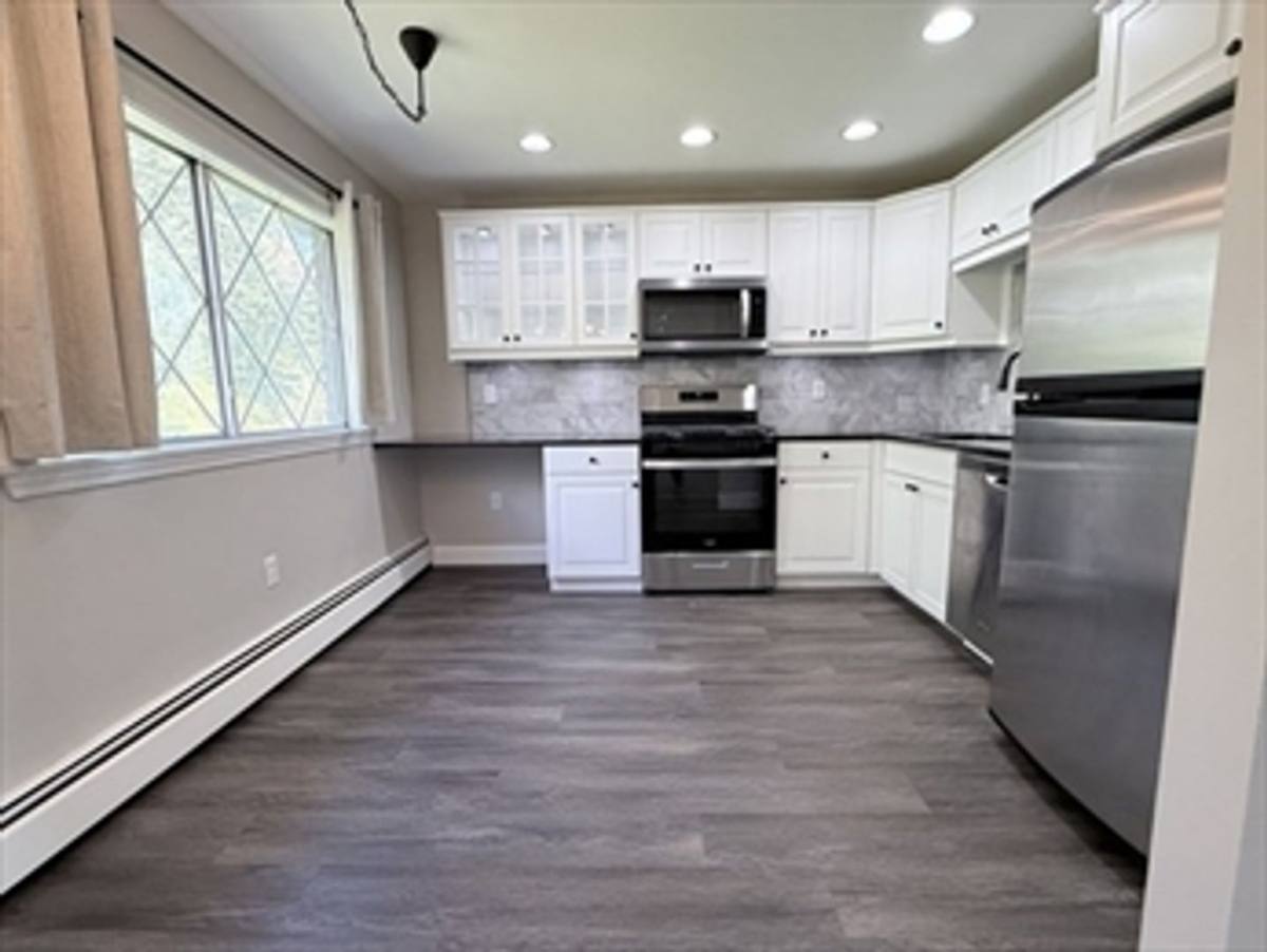 Condo for rent at 19 Fernview Ave, North Andover, MA 01845