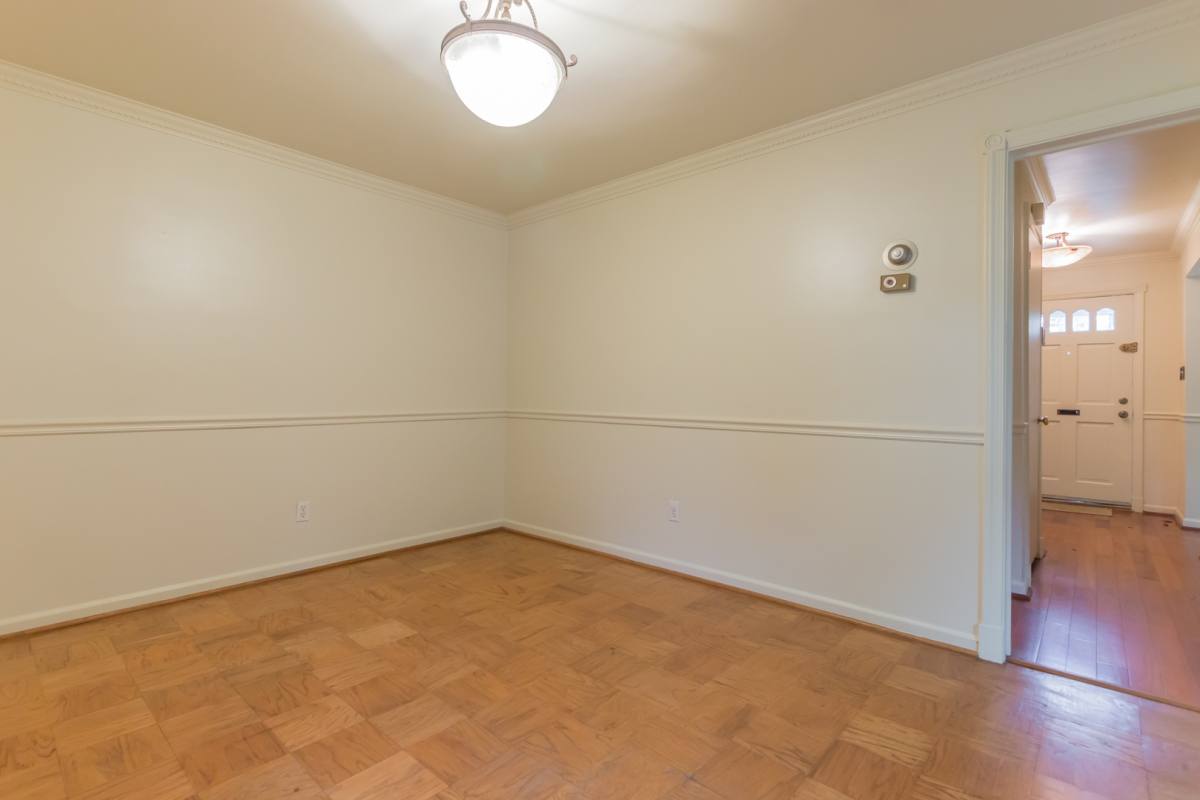 House for rent at 9702 Bellevue Dr, Bethesda, MD 20814