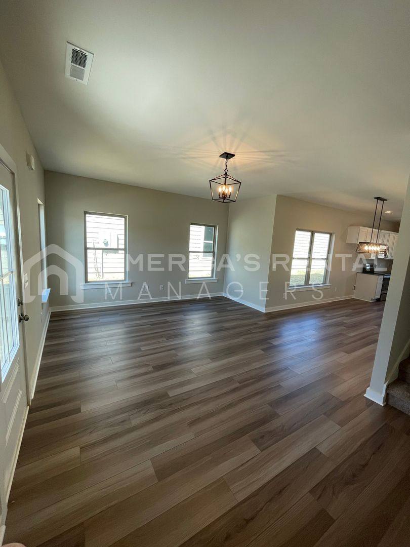 House for rent at 2126 Sullivan Dr, Cullman, AL 35055