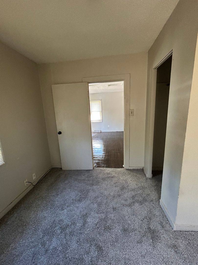 House for rent at 6011 E 11th St, Kansas City, MO 64126