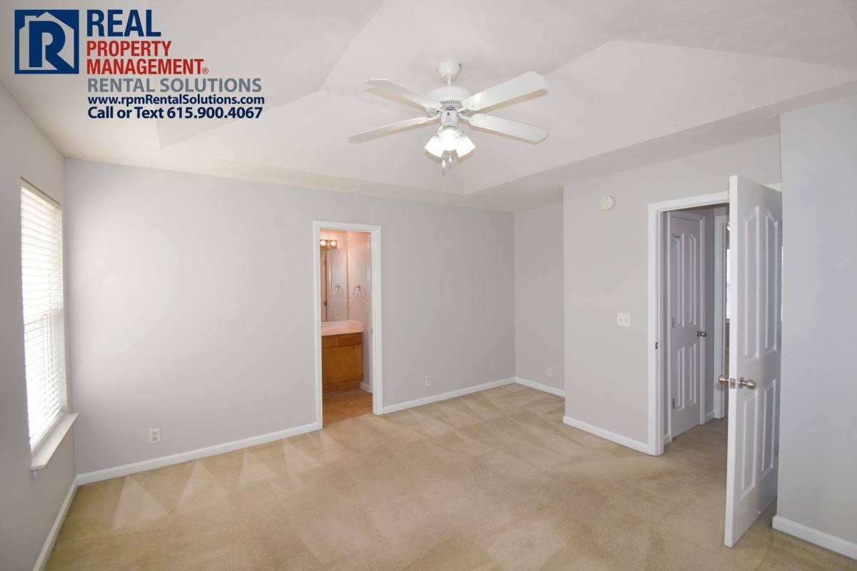 Townhouse for rent at 215 Indian Park Dr, Murfreesboro, TN 37128