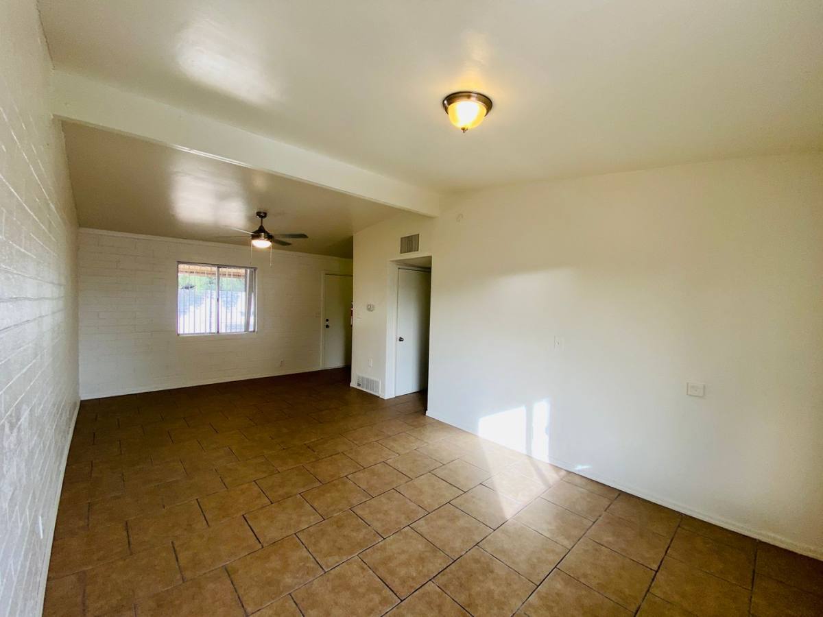 Apartment for rent at 320-26 E Elvira Rd Units A-J, Tucson, AZ 85756
