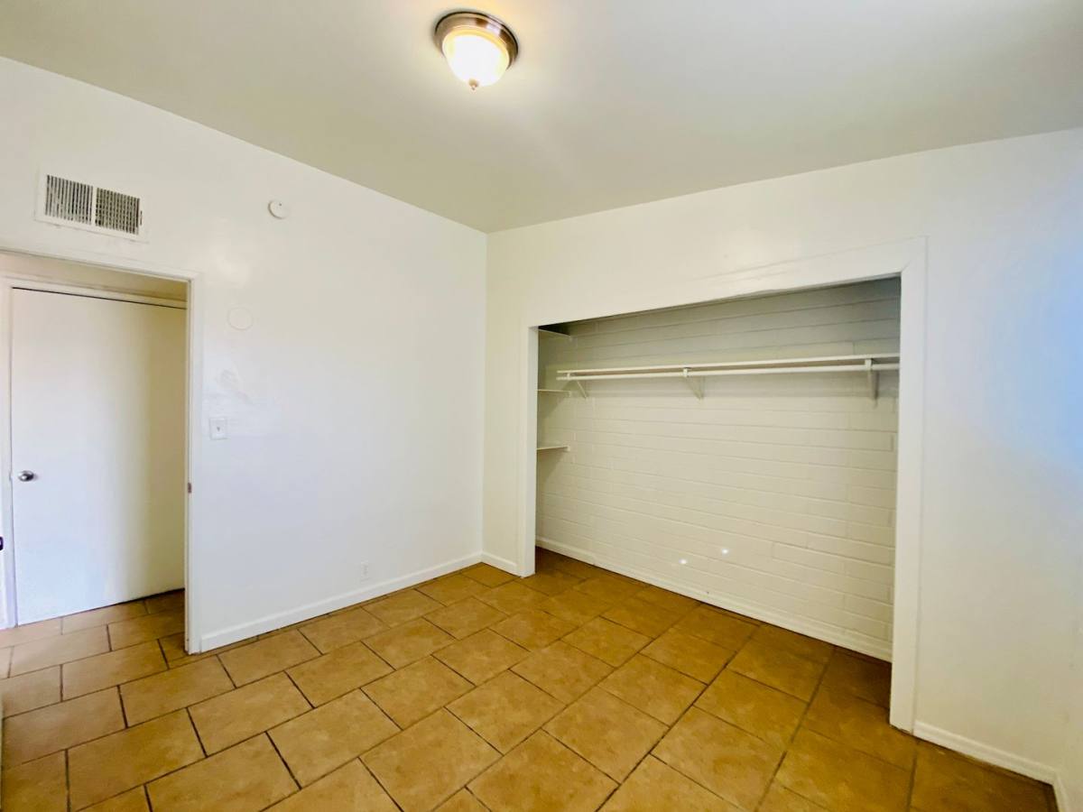 Apartment for rent at 320-26 E Elvira Rd Units A-J, Tucson, AZ 85756