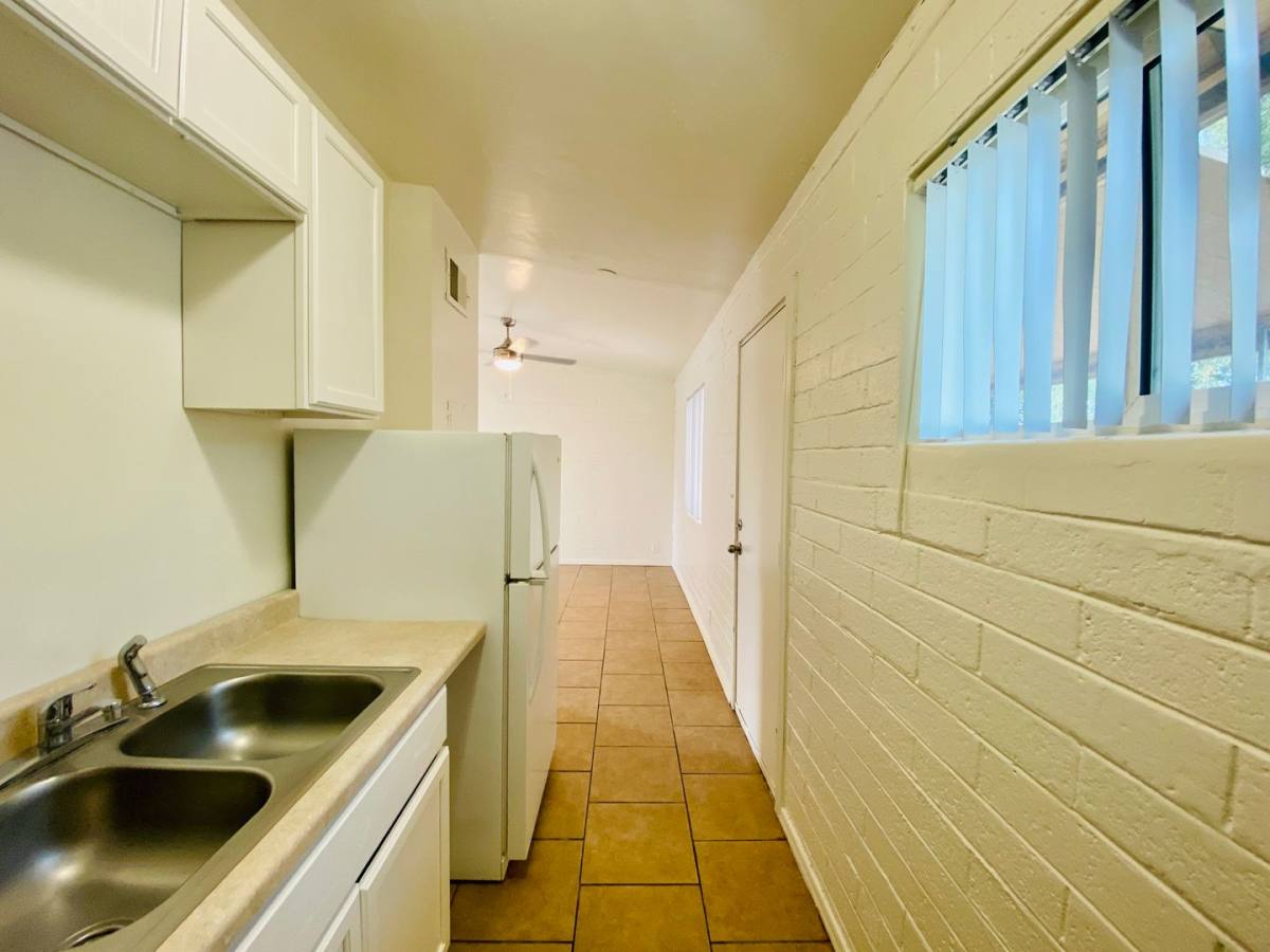 Apartment for rent at 320-26 E Elvira Rd Units A-J, Tucson, AZ 85756