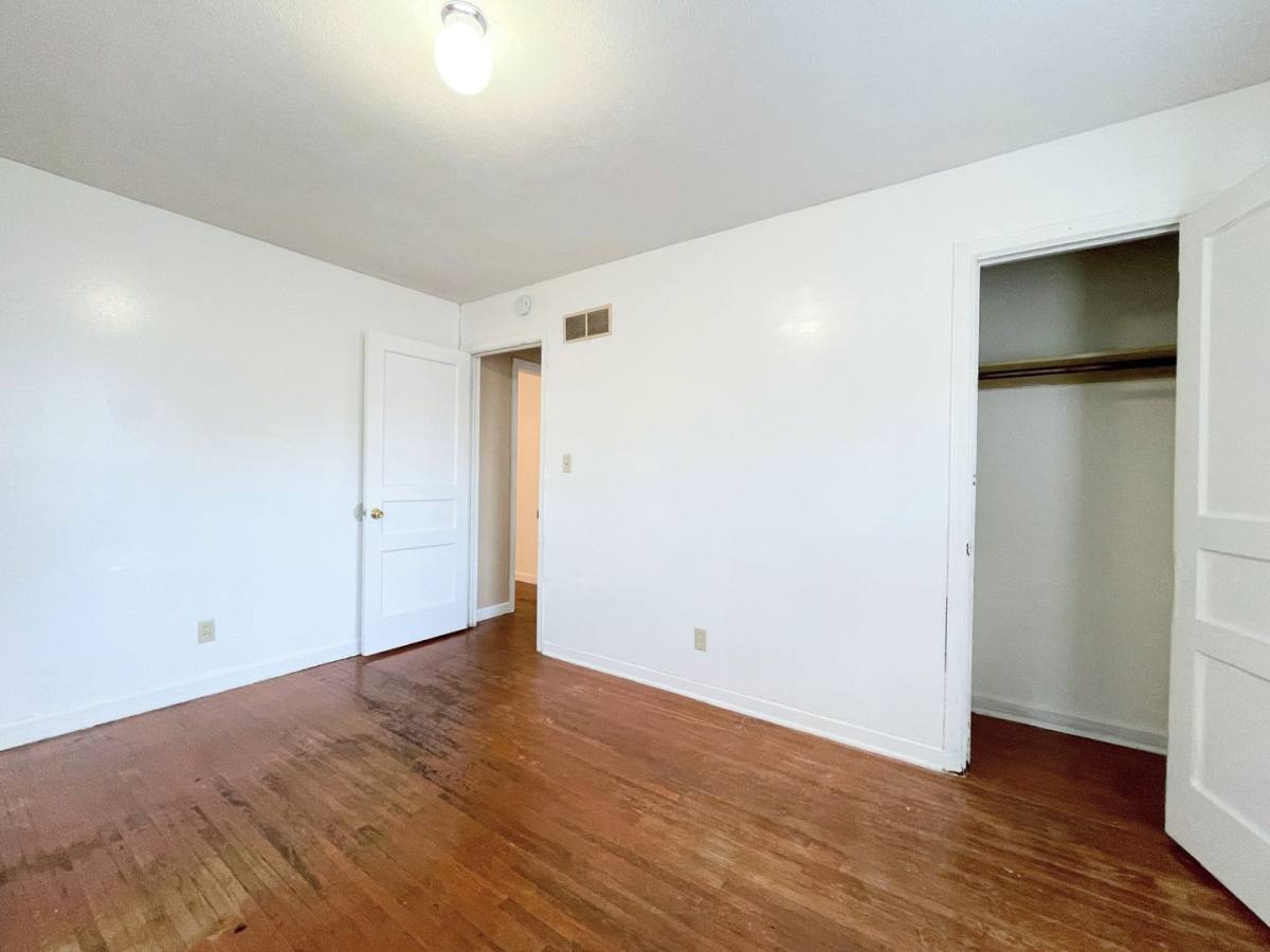 House for rent at 1434 N Belmont Ave, Wichita, KS 67208