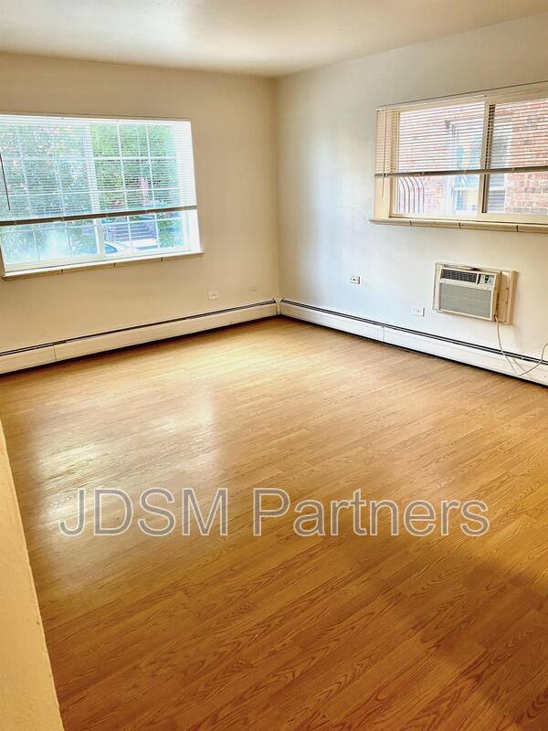 Apartment for rent at 1415 N Pearl St #104, Denver, CO 80203