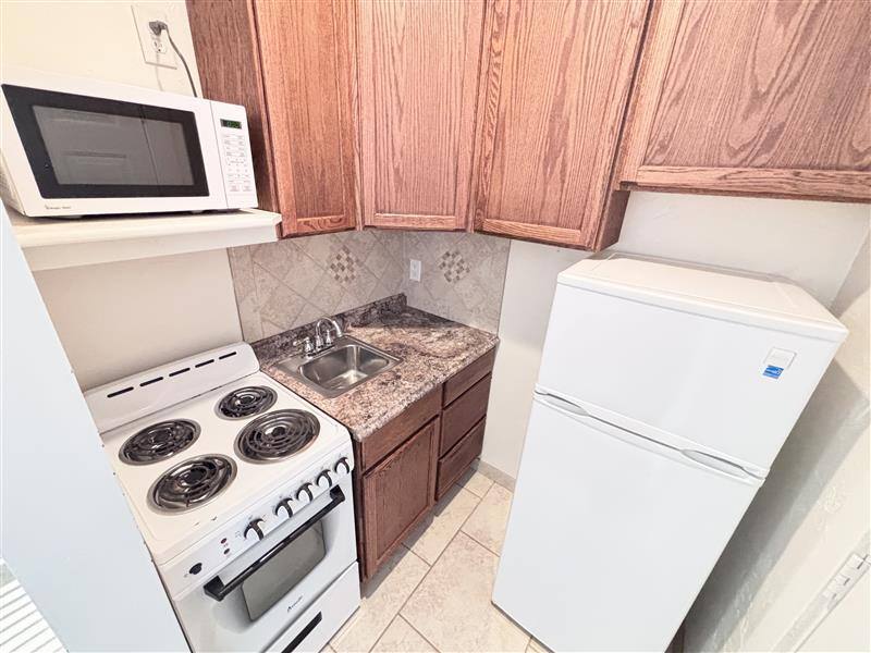 Apartment for rent at 1105 S State St, Provo, UT 84606