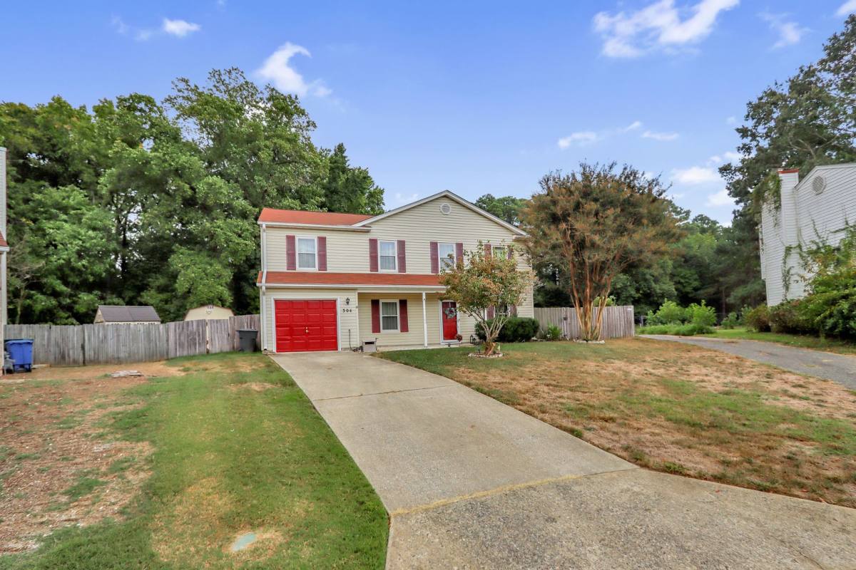 House for rent at 304 Charity Lane, Newport News, VA 23602