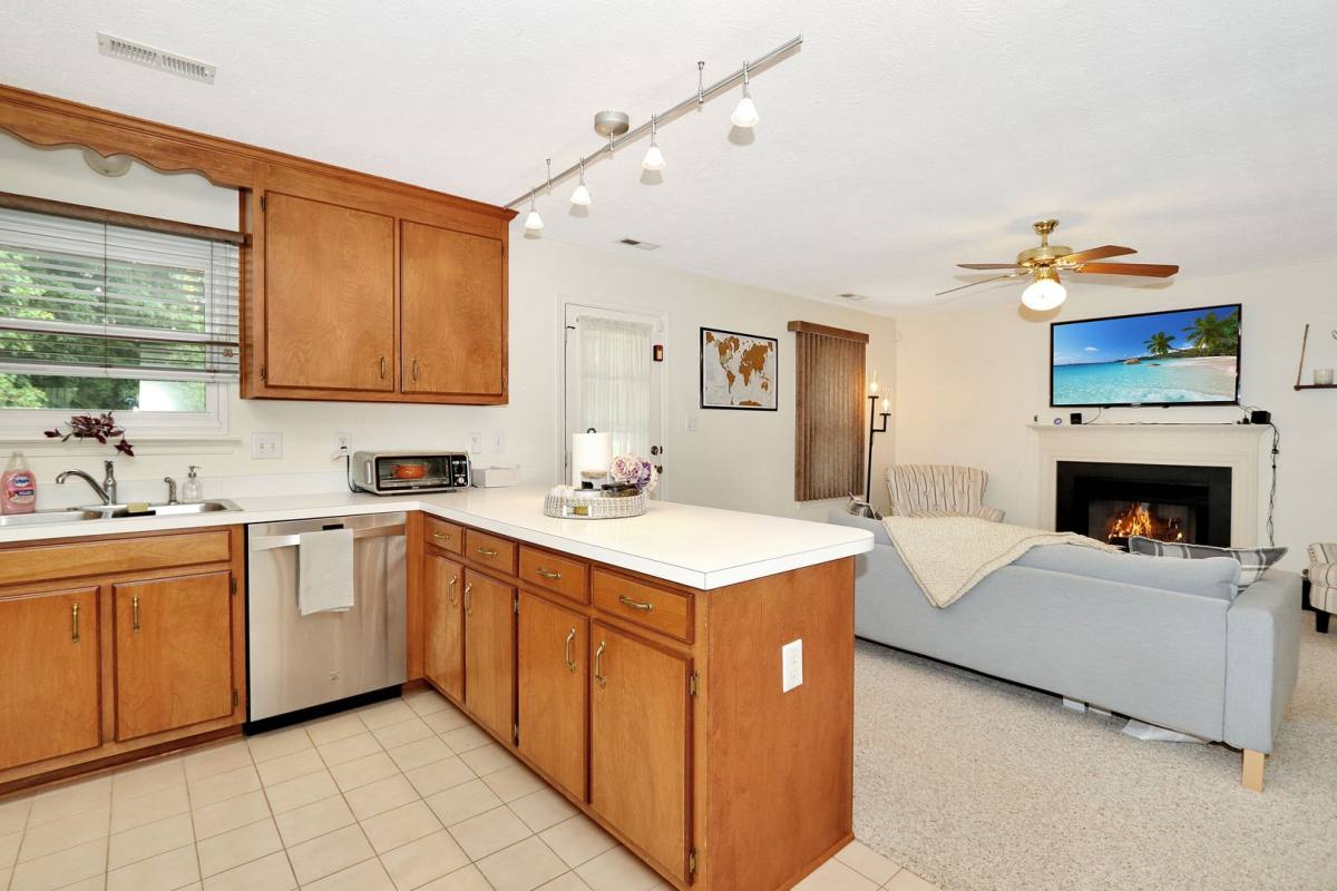 House for rent at 304 Charity Lane, Newport News, VA 23602