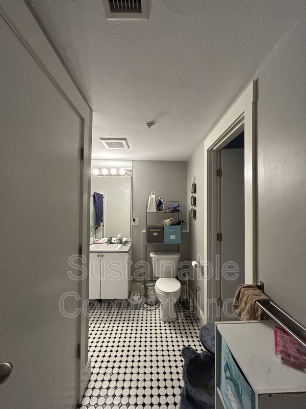 Apartment for rent at 28 Adams St #204, Worcester, MA 01604