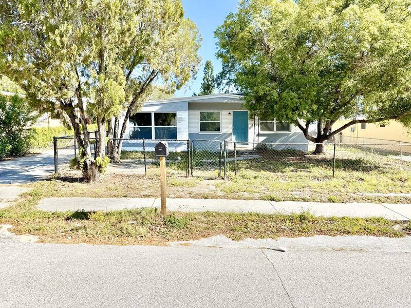 House for rent at 617 Pent St, Tarpon Springs, FL 34689