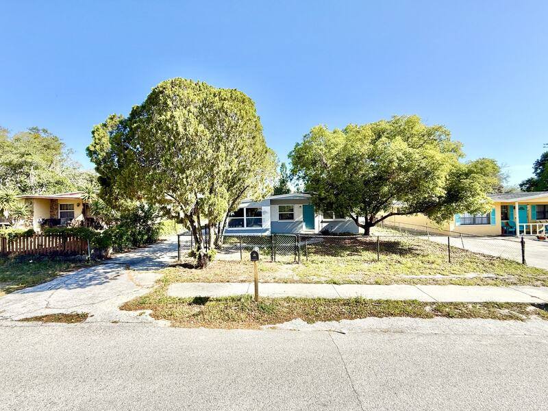 House for rent at 617 Pent St, Tarpon Springs, FL 34689