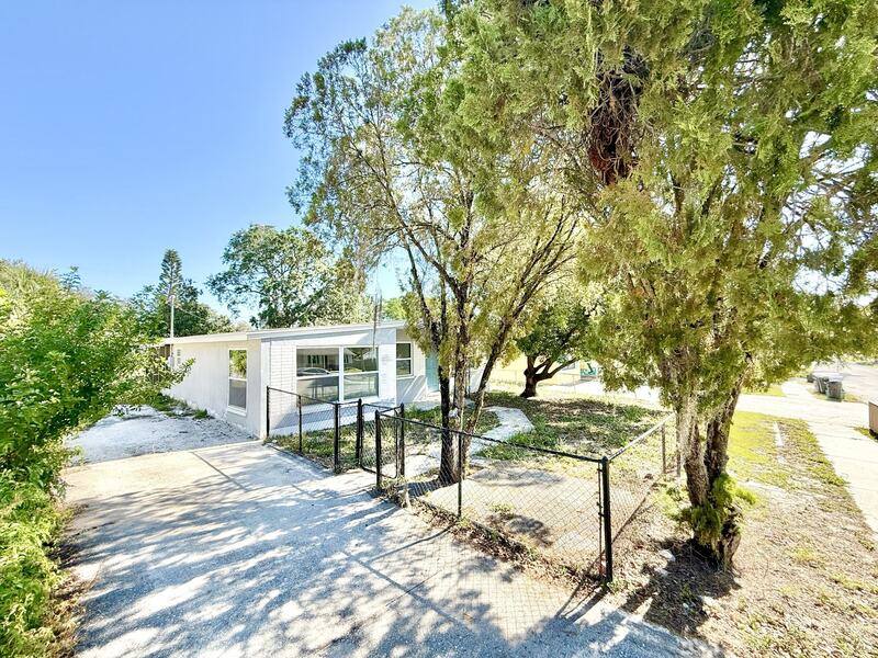 House for rent at 617 Pent St, Tarpon Springs, FL 34689