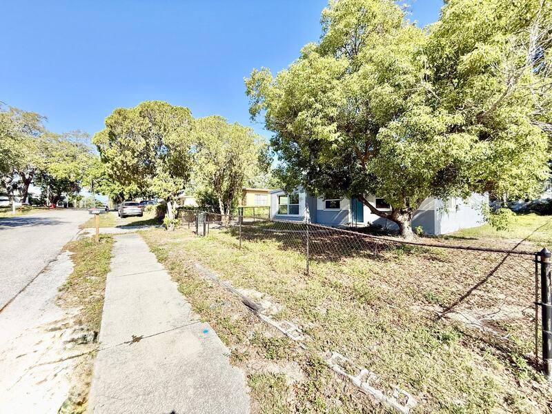 House for rent at 617 Pent St, Tarpon Springs, FL 34689