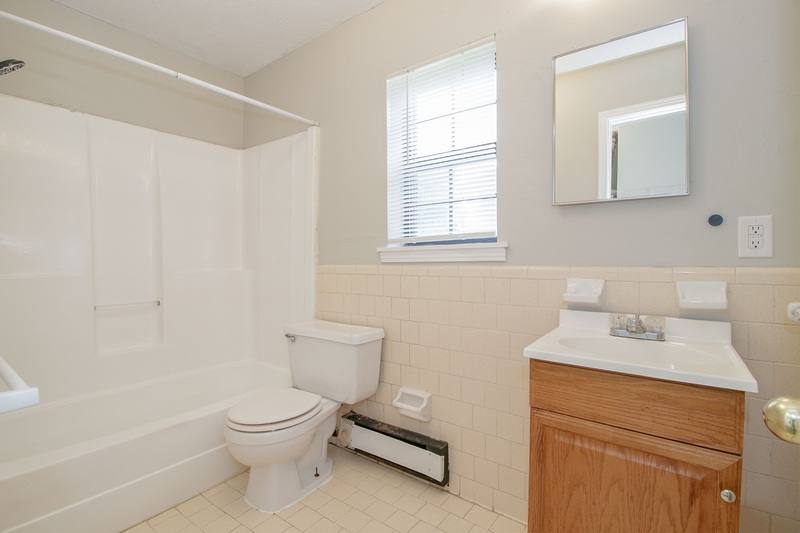 Apartment for rent at 404 -18 Thompsonville Lane, Oak Grove, KY 42262