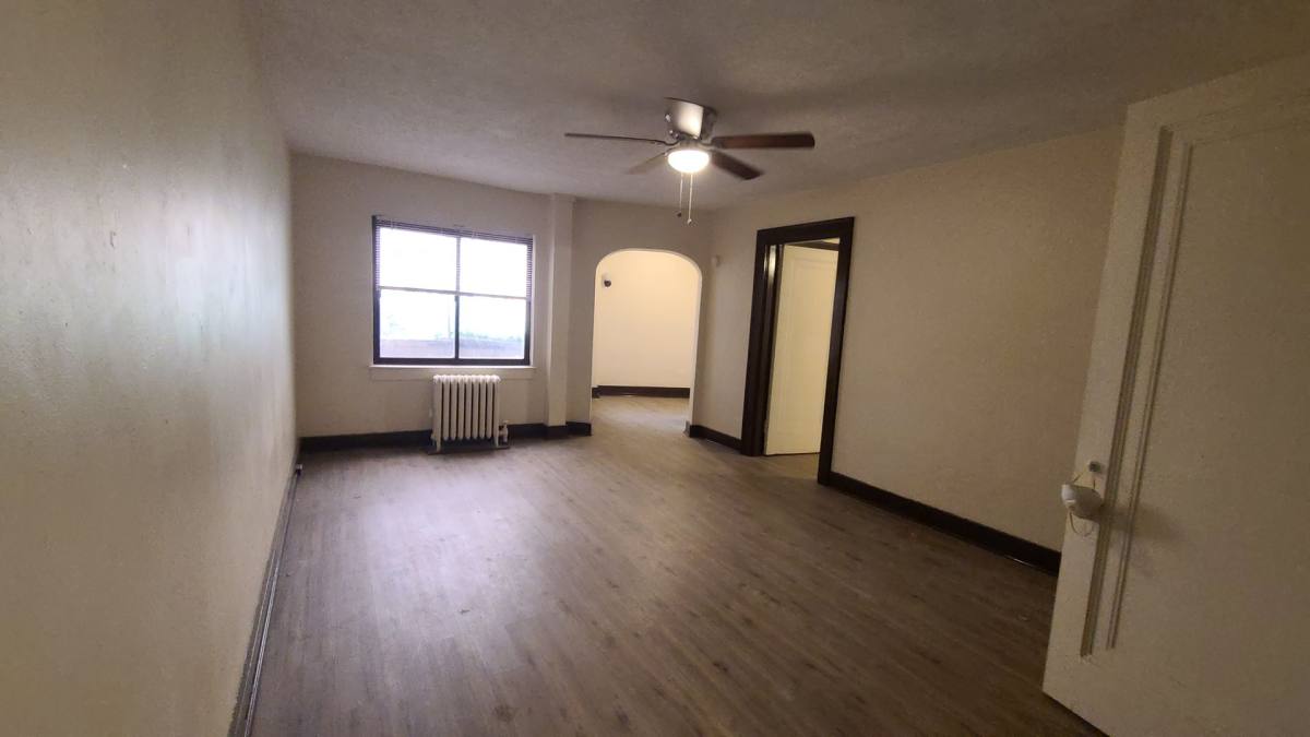 Apartment for rent at 318 Washington Rd, Pittsburgh, PA 15216