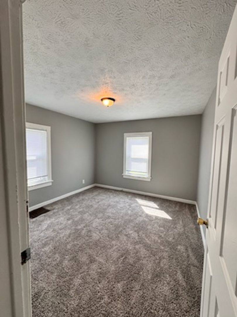 House for rent at 3801 Lafayette St, Fort Wayne, IN 46806