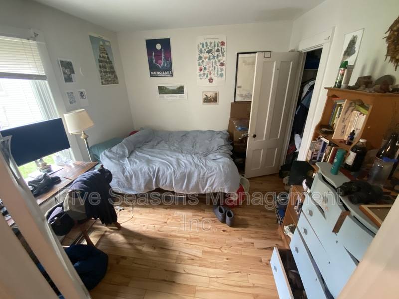 Apartment for rent at 18-20 Hayward St #1, Burlington, VT 05401