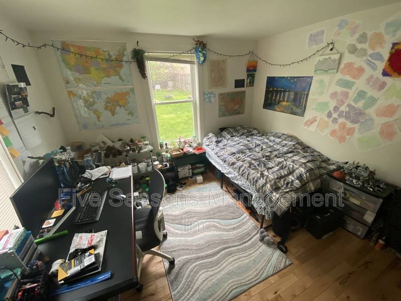 Apartment for rent at 18-20 Hayward St #1, Burlington, VT 05401