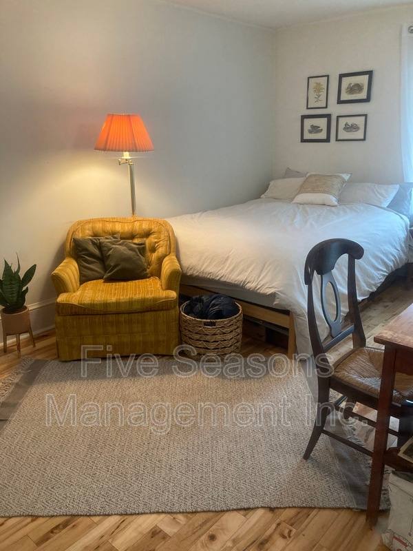 Apartment for rent at 18-20 Hayward St #1, Burlington, VT 05401