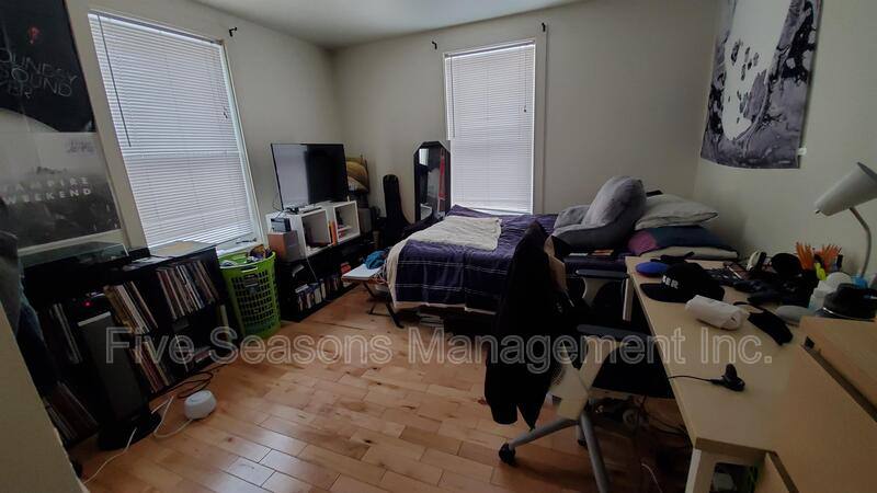 Apartment for rent at 18-20 Hayward St #1, Burlington, VT 05401