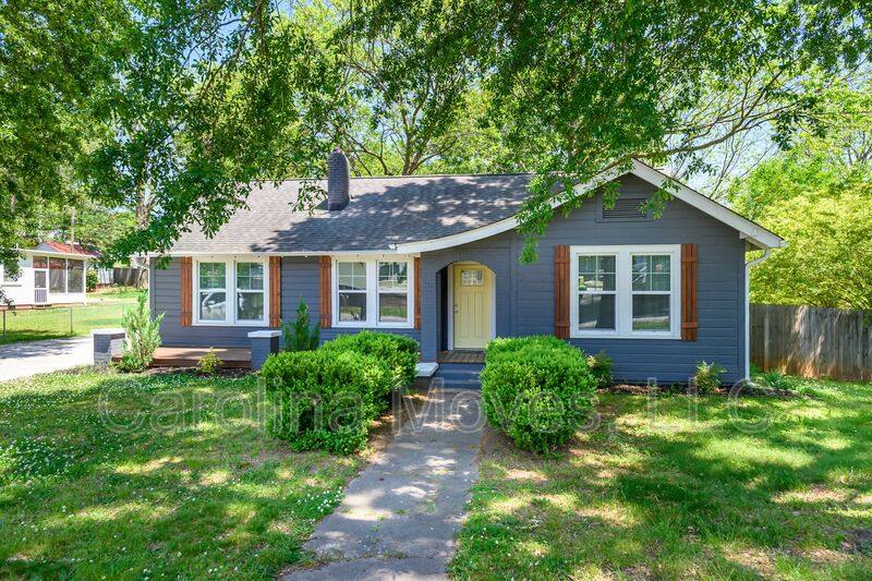 House for rent at 306 Powell St, Easley, SC 29640