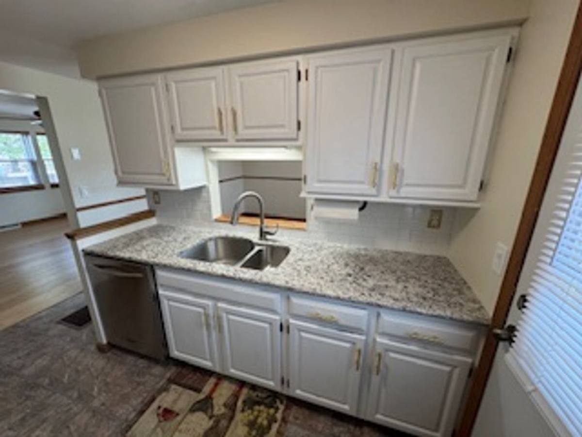 Townhouse for rent at 18 Valade St, Burlington, VT 05408