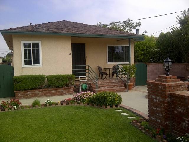 Apartment for rent at 570-574 W 18th St, San Pedro, CA 90731