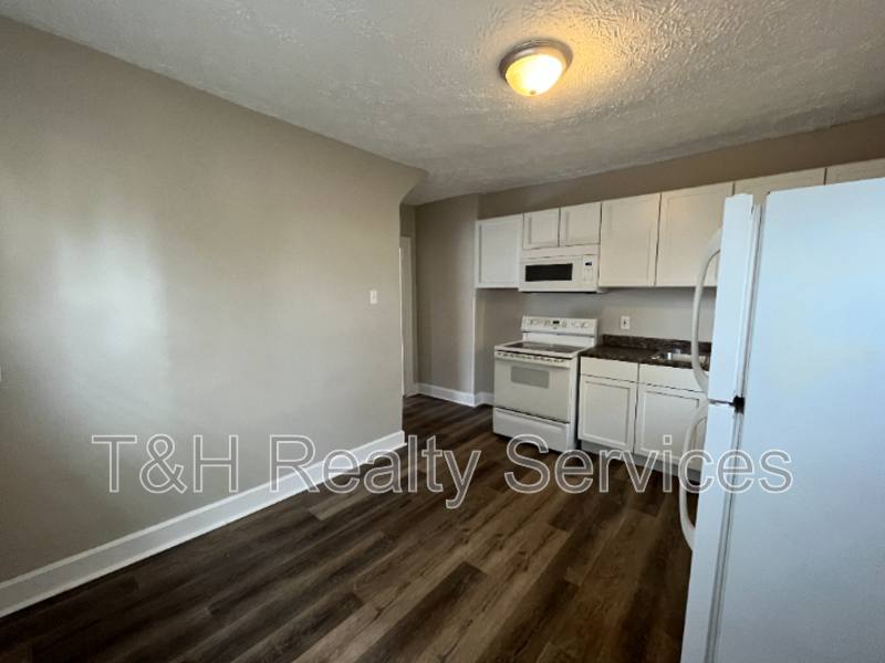 Apartment for rent at 560 Udell St, Indianapolis, IN 46208