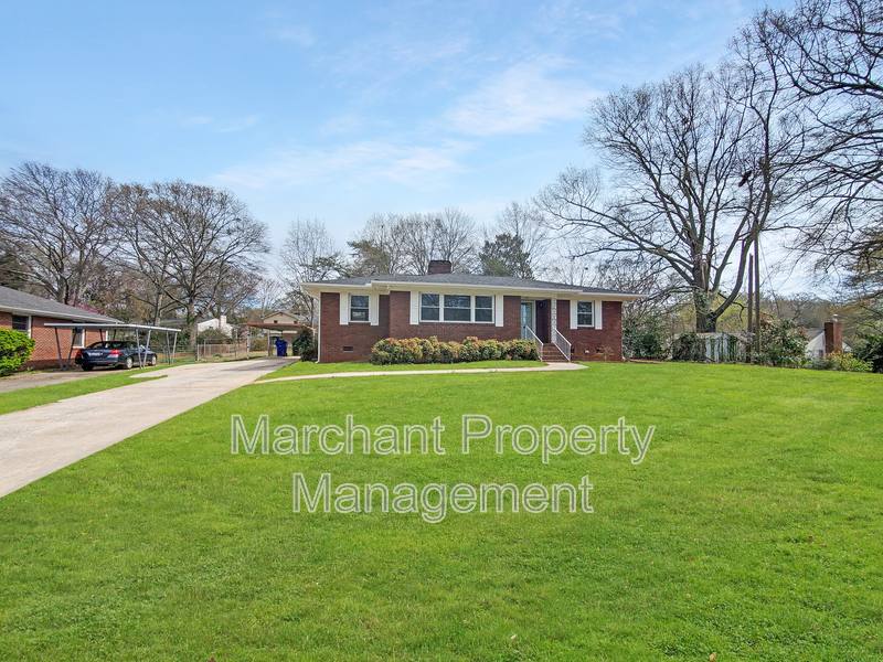 House for rent at 103 Robin Hood Rd, Greenville, SC 29607