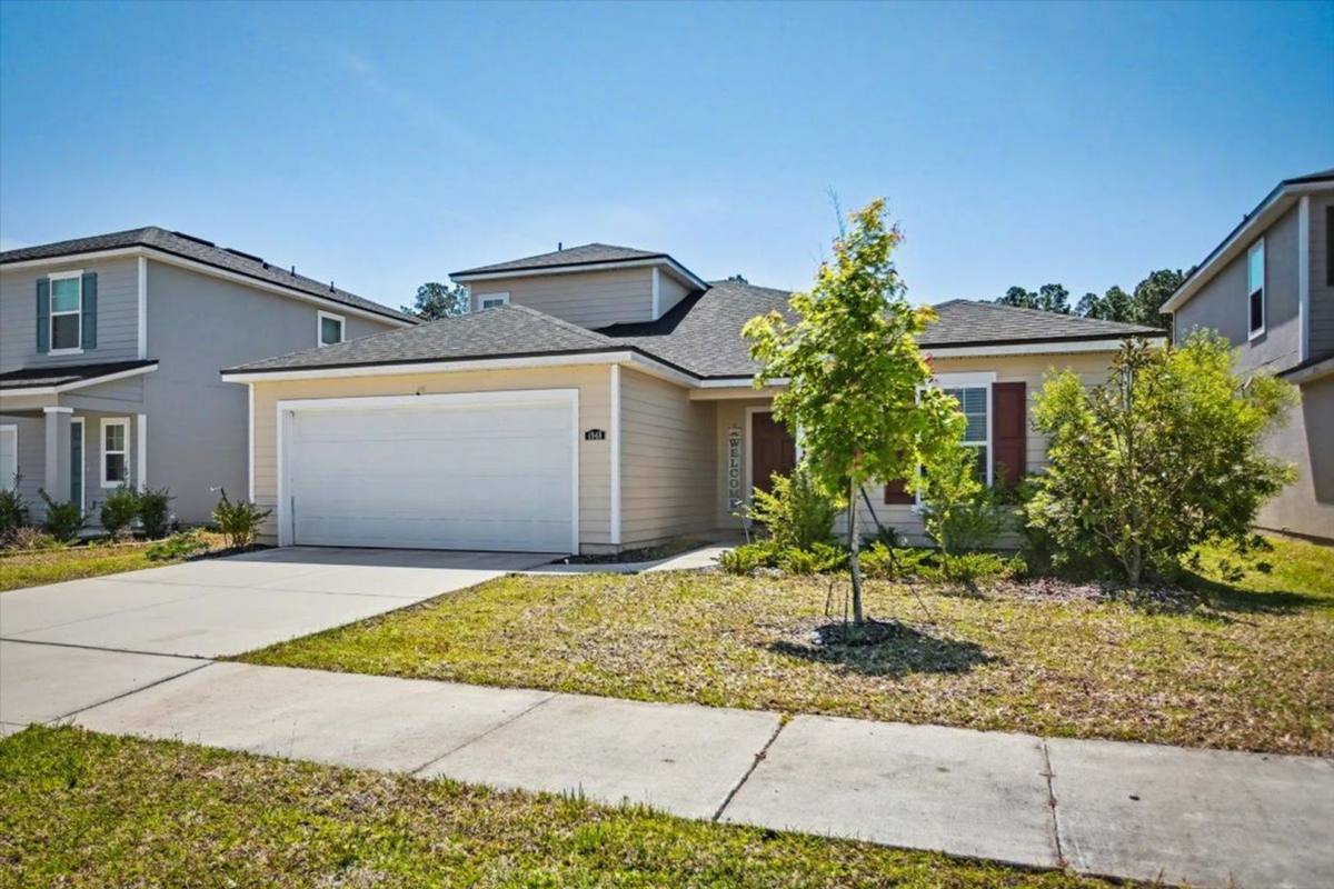 House for rent at 4948 Big Pine Dr, Jacksonville, FL 32218